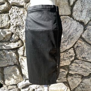 NWT- FC Jeans Gazelle Front Zip Pencil Skirt Size 10